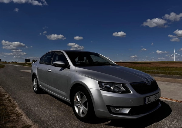 Skoda Octavia cena 59450 przebieg: 88163, rok produkcji 2016 z Głubczyce małe 137